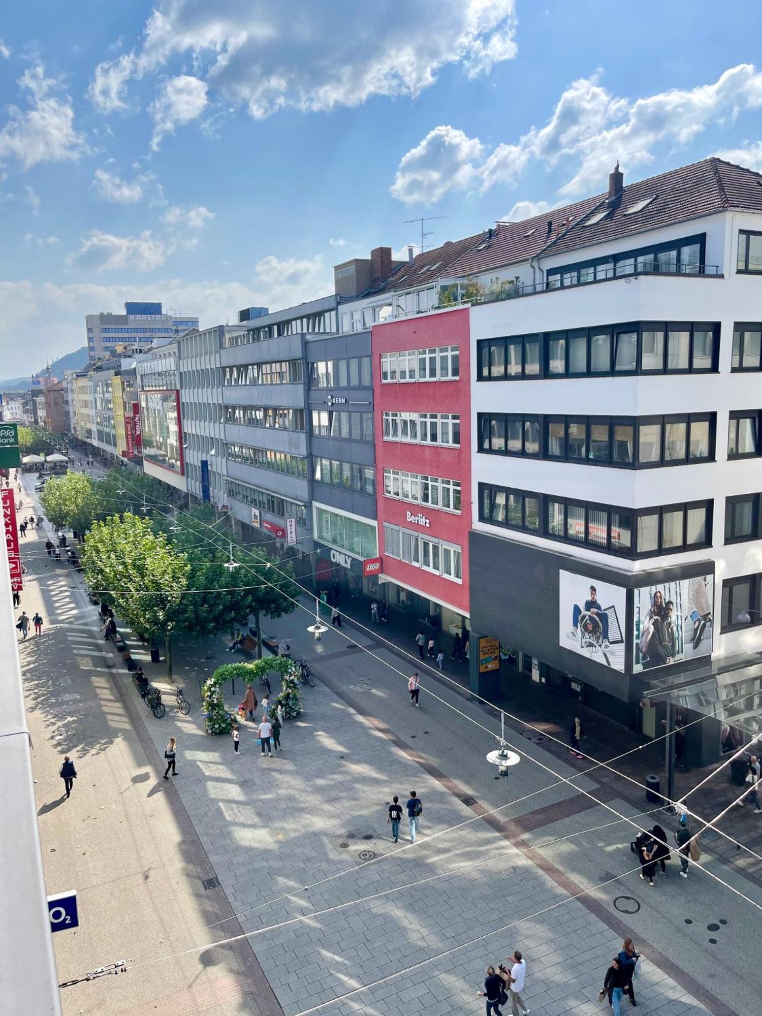 Hotel Stadt Hamburg Am Fluss Saarbrucken Bagian luar foto