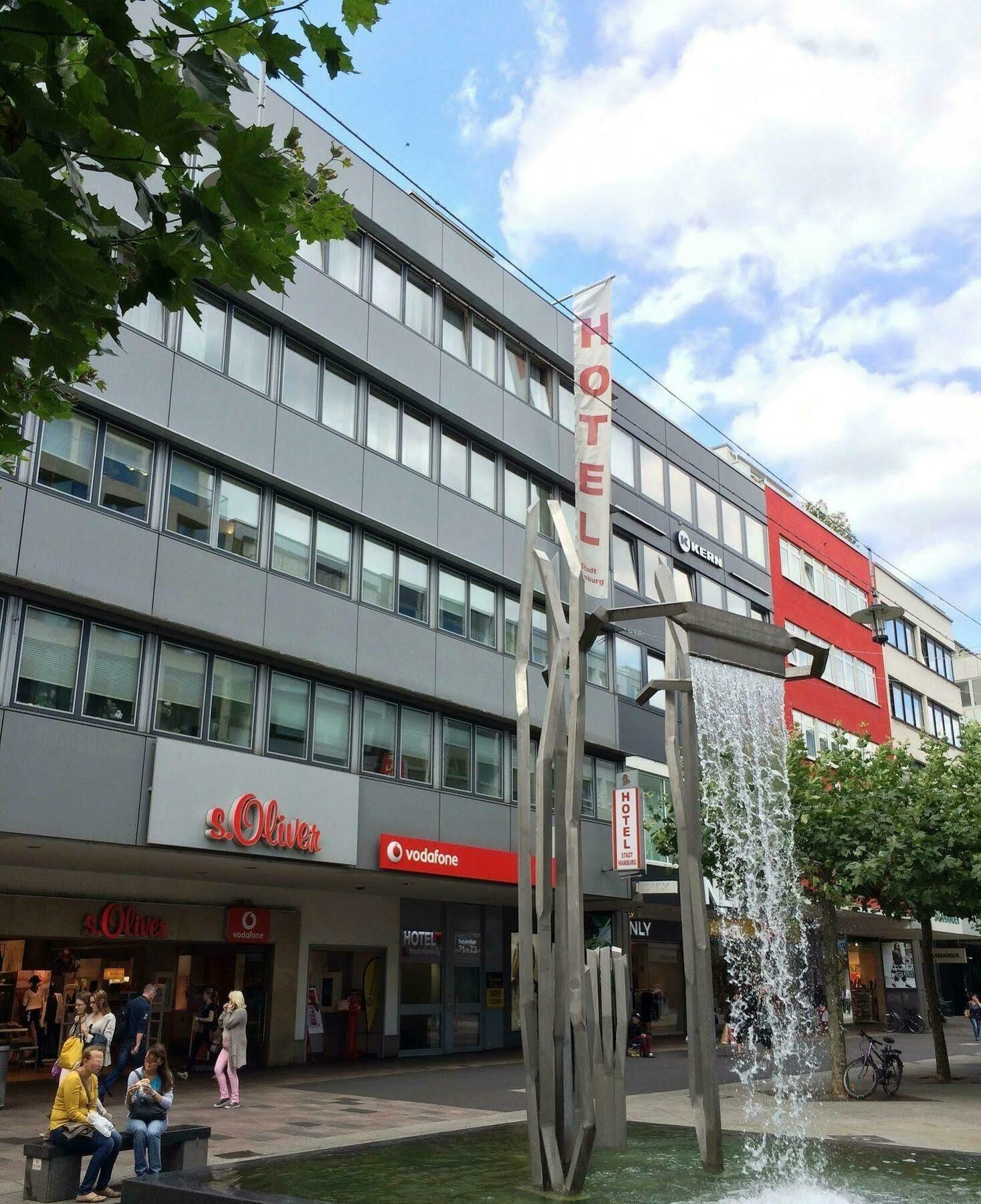 Hotel Stadt Hamburg Am Fluss Saarbrucken Bagian luar foto